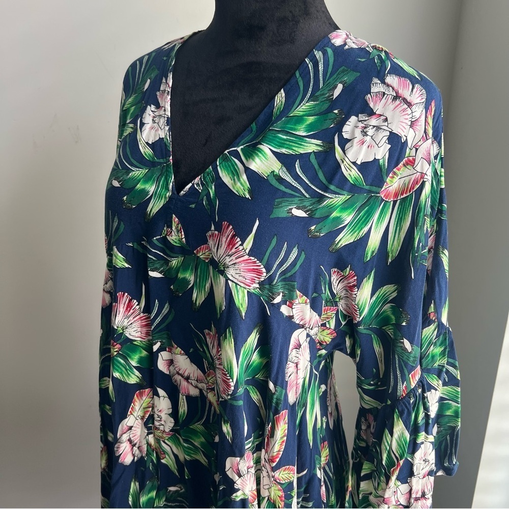 Label of Love Floral Green and Pink Women's Top - Medium